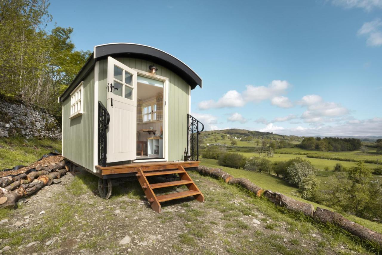 The Heron Shepherds Hut At Lyth Valley Brigsteer Extérieur photo